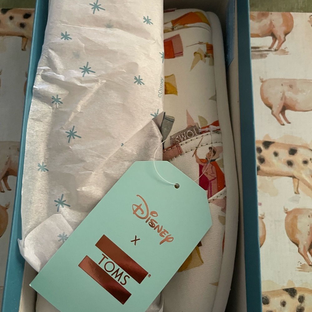 Disney's Sleeping Beauty Toms